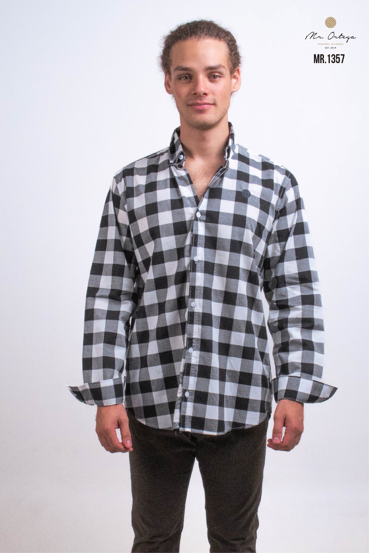 CAMISA CUADROS NEGROS / BLANCOS